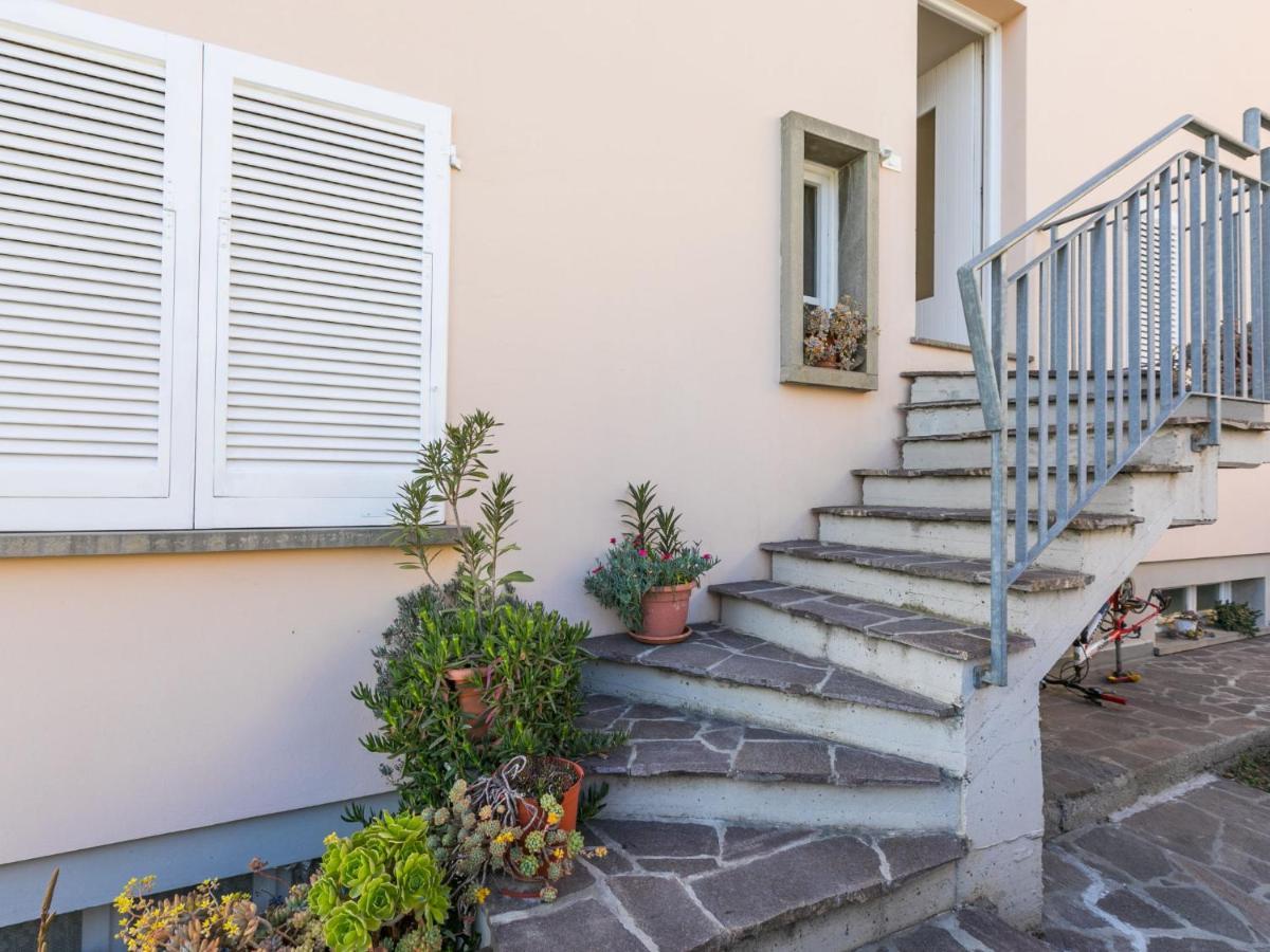 Apartment Mansarda By Interhome Rosignano Solvay Exterior foto